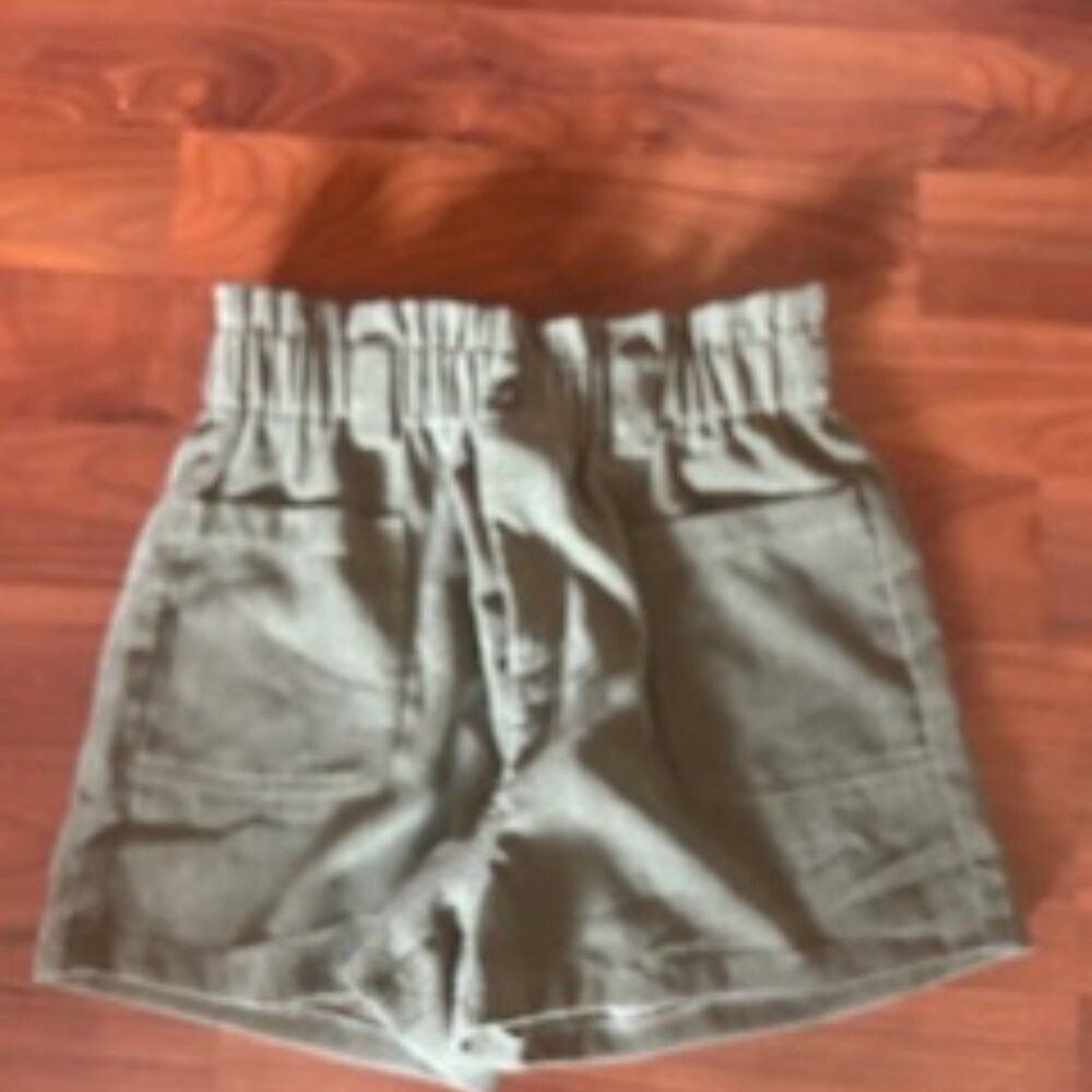 Altered State green corduroy shorts, size large